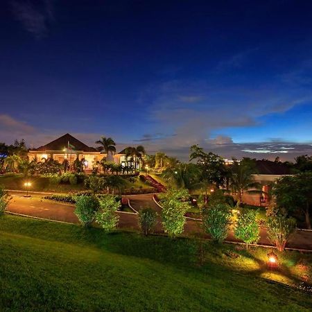 Hotel Max Nay Pyi Taw Naypyidaw ภายนอก รูปภาพ